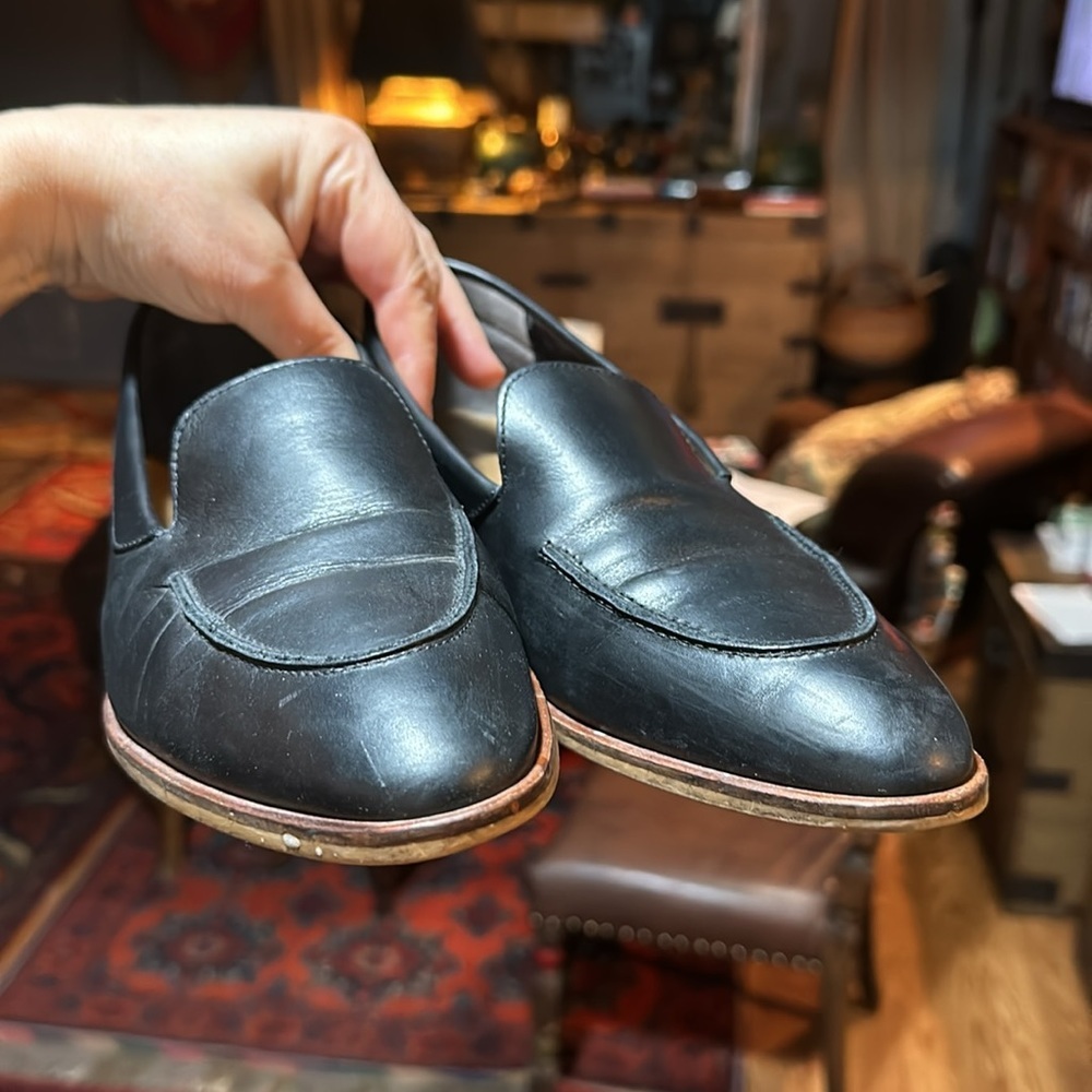 🚫 SOLD 🚫Everlane “The Modern Loafer” Black Leather Flats. The epitimy of eleganc - Picture 9 of 16
